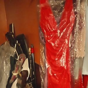 Tank straps low V cut  maxi